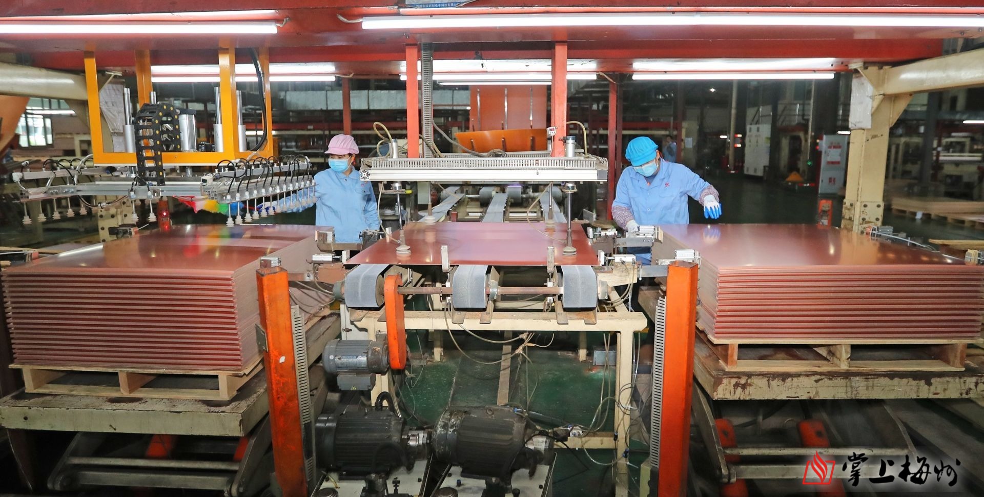 工業(yè)技改增產(chǎn)能 疫情之下“選客戶”！威利邦電子2021年產(chǎn)值突破10億元大關